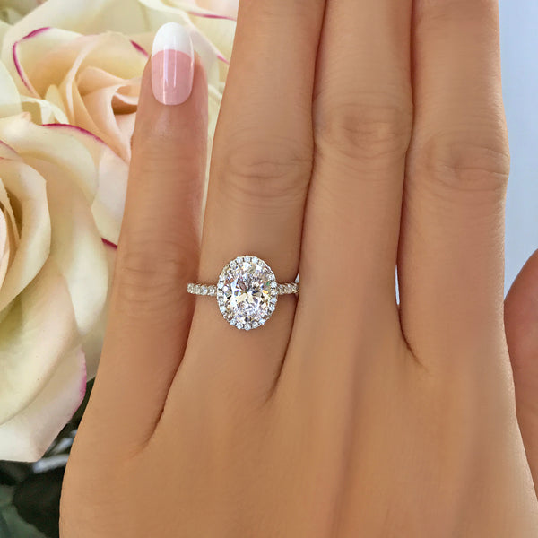 The Oval Halo Pavé Moissanite Engagement Ring | Gema&Co